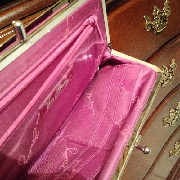 Wallet - Picture 7 of 7